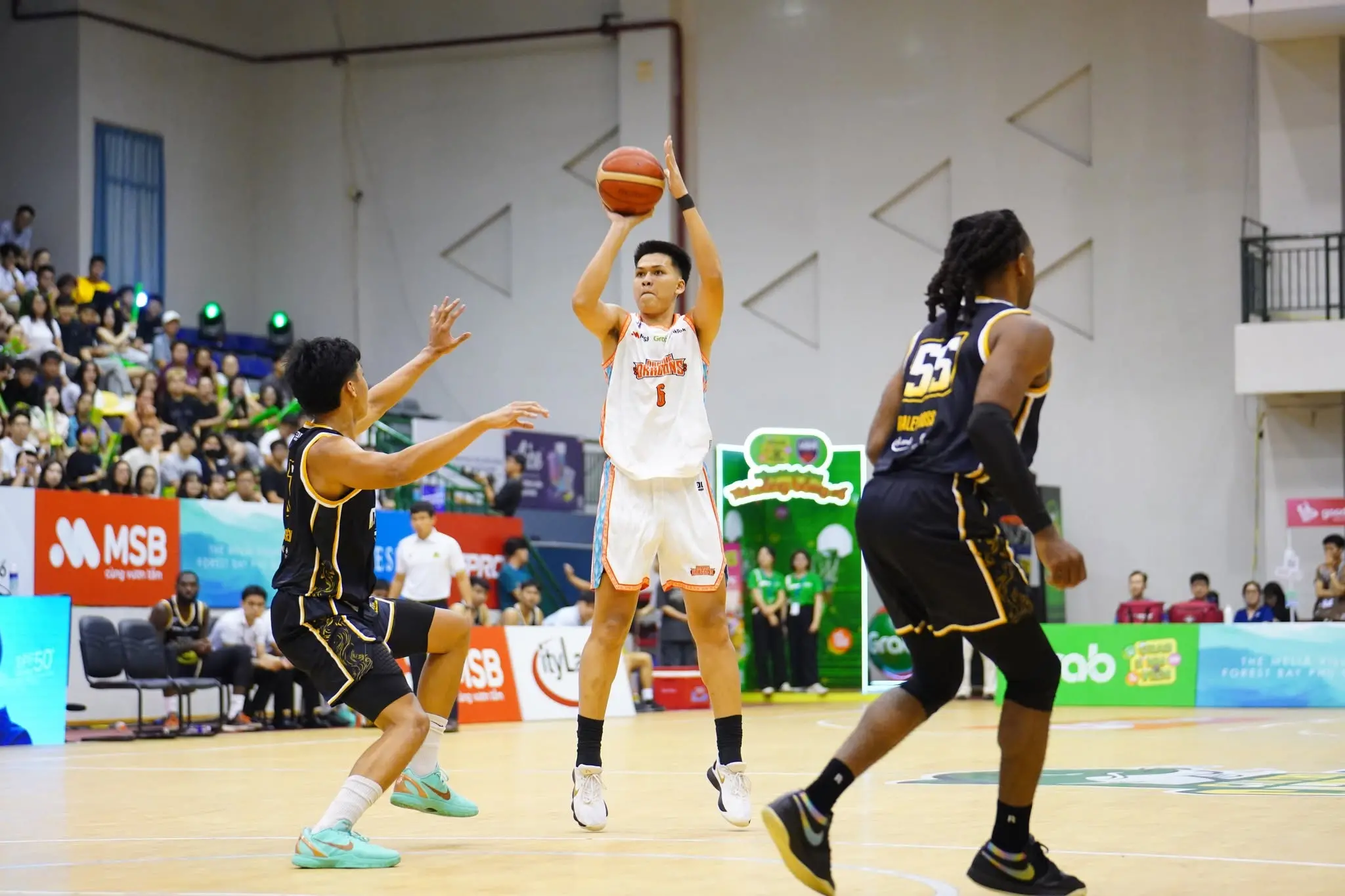 Màn Rượt Đuổi Tỉ Số Kịch Tính Giữa Cantho Catfish Và Da Nang Dragons Tại Mùa Giải VBA 2026