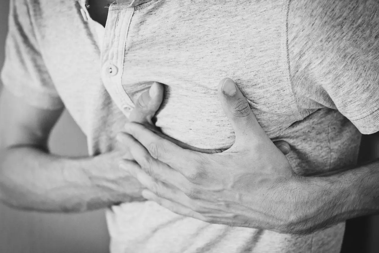 Mới Vận Động Ra Mồ Hôi: Có Nên Tắm Ngay Sau Khi Vận Động Hay Cần Đợi?