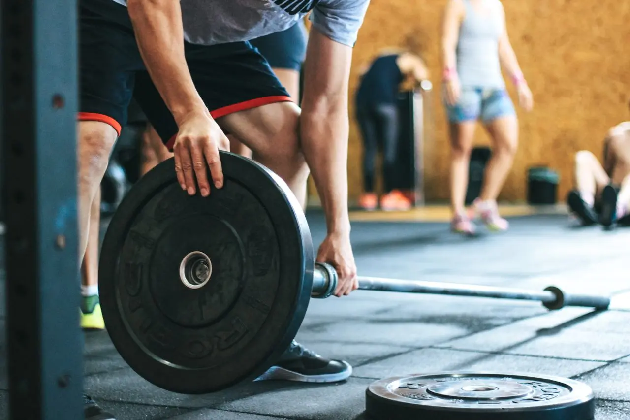 Phân Biệt Giảm Cân Và Giảm Mỡ: Đâu Là Mục Tiêu Phù Hợp Với Bạn?