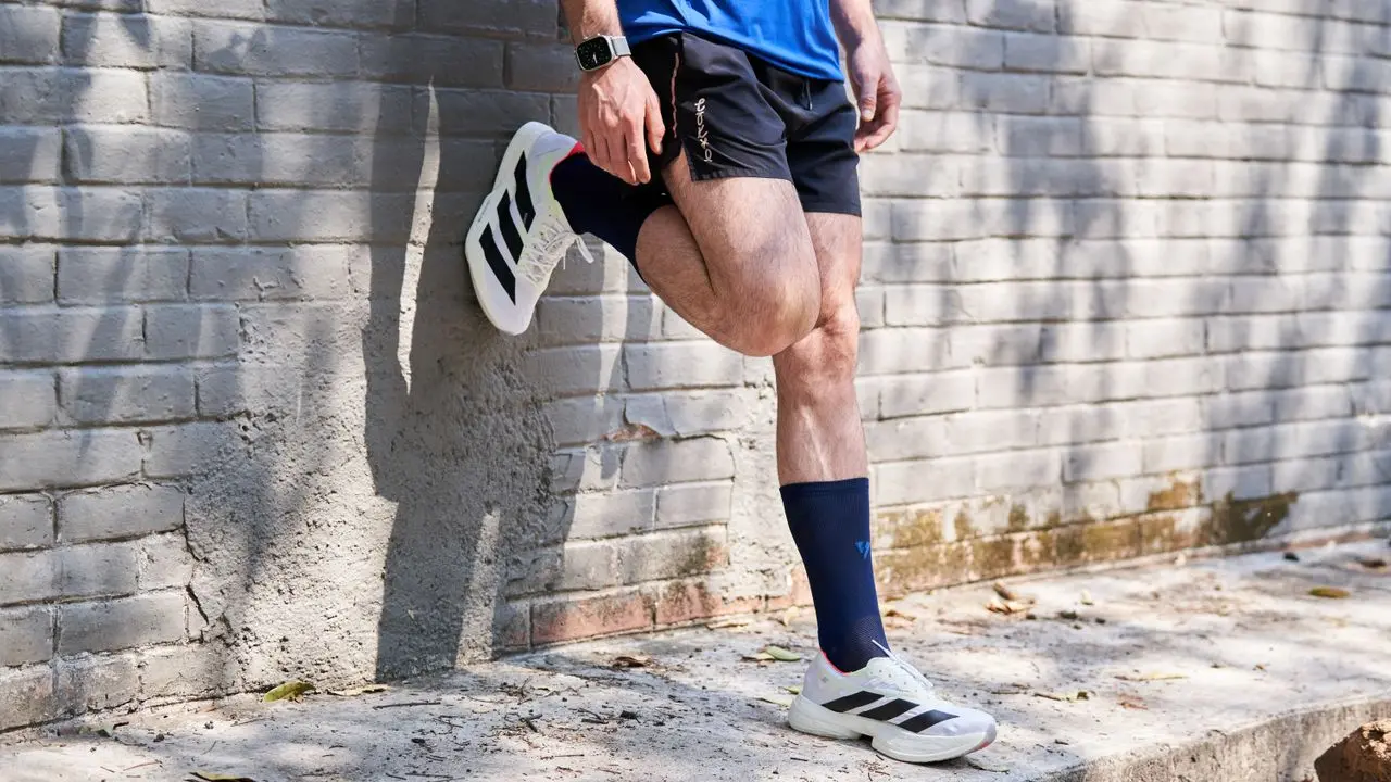 Đau Cổ Chân Khi Chạy: Nguyên Nhân & Cách Khắc Phục Hiệu Quả Cho Runner
